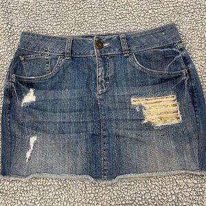 ELLE DENIM DISTRESSED SKIRT